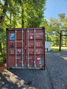 SHIPPING CONTAINERS FOR SALE IN Hanceville