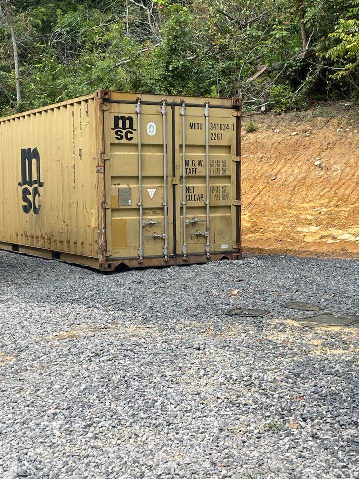 SHIPPING CONTAINERS IN Cincinnati, OH Shipping containers Used