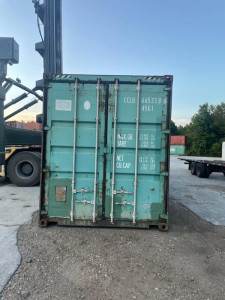 BUY SECONDHAND SHIPPING CONTAINERS IN BAKERSFIELD, CA