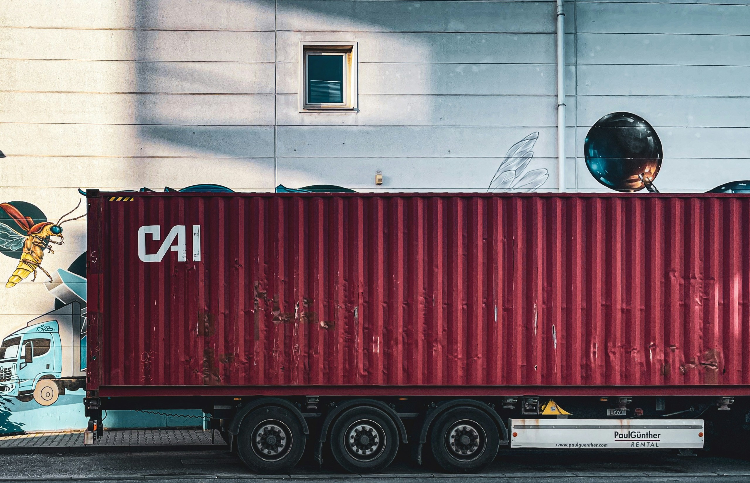 shipping container delivery